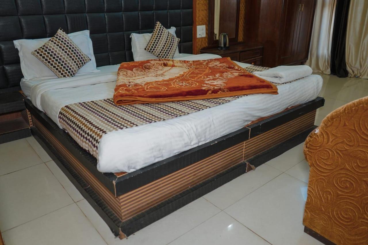Himalaya Mount View Resort Kausani Eksteriør bilde