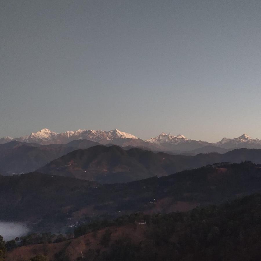 Himalaya Mount View Resort Kausani Eksteriør bilde