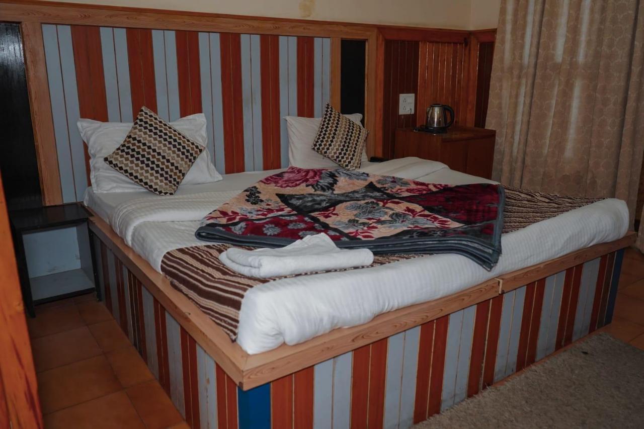 Himalaya Mount View Resort Kausani Eksteriør bilde