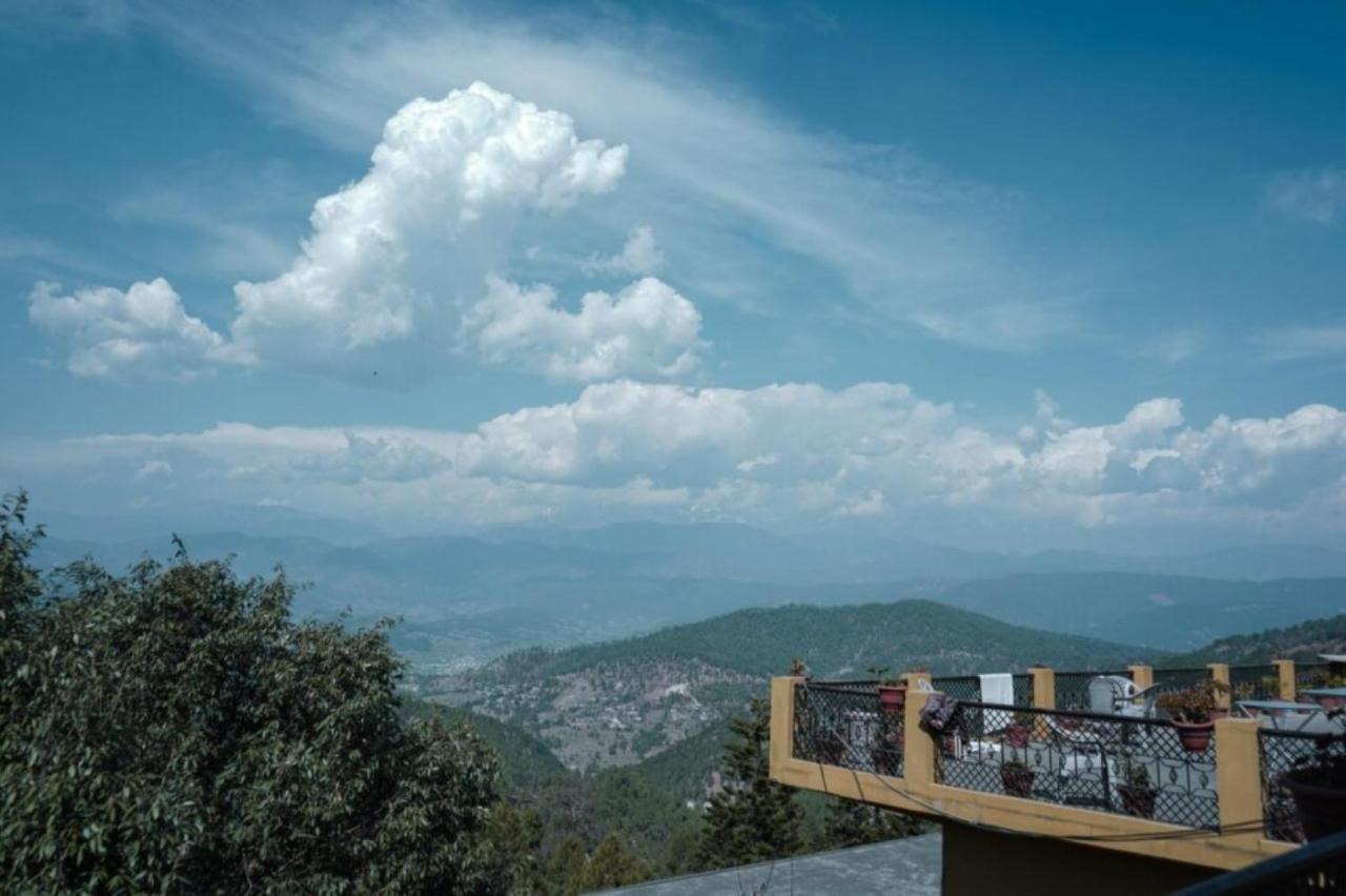 Himalaya Mount View Resort Kausani Eksteriør bilde